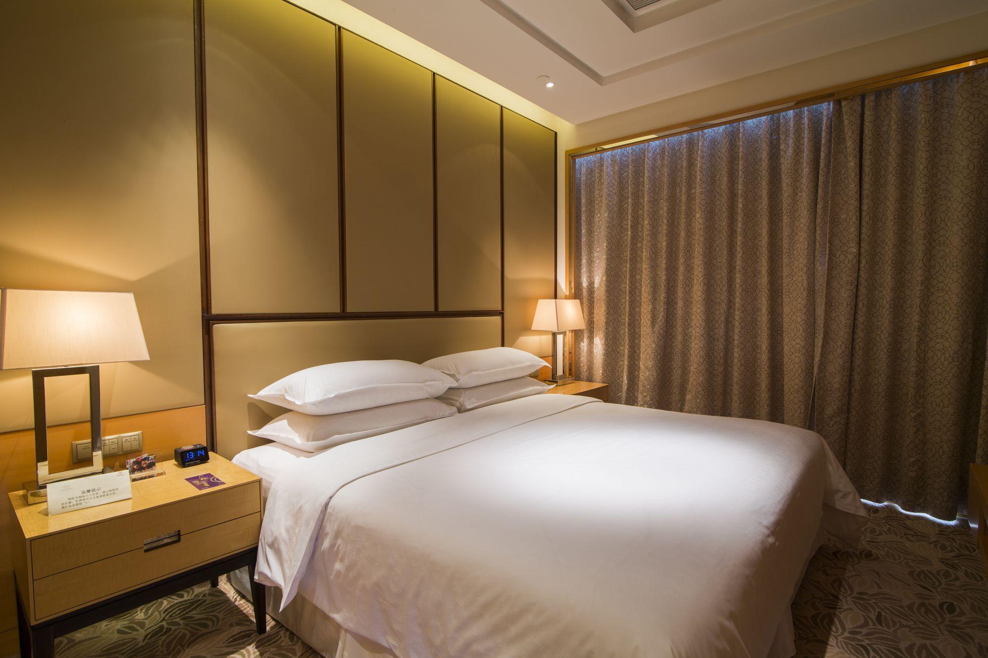 เชอราตัน ชิงเต่า เจียวโจว โฮเต็ล Hotel Jiaozhou ภายนอก รูปภาพ